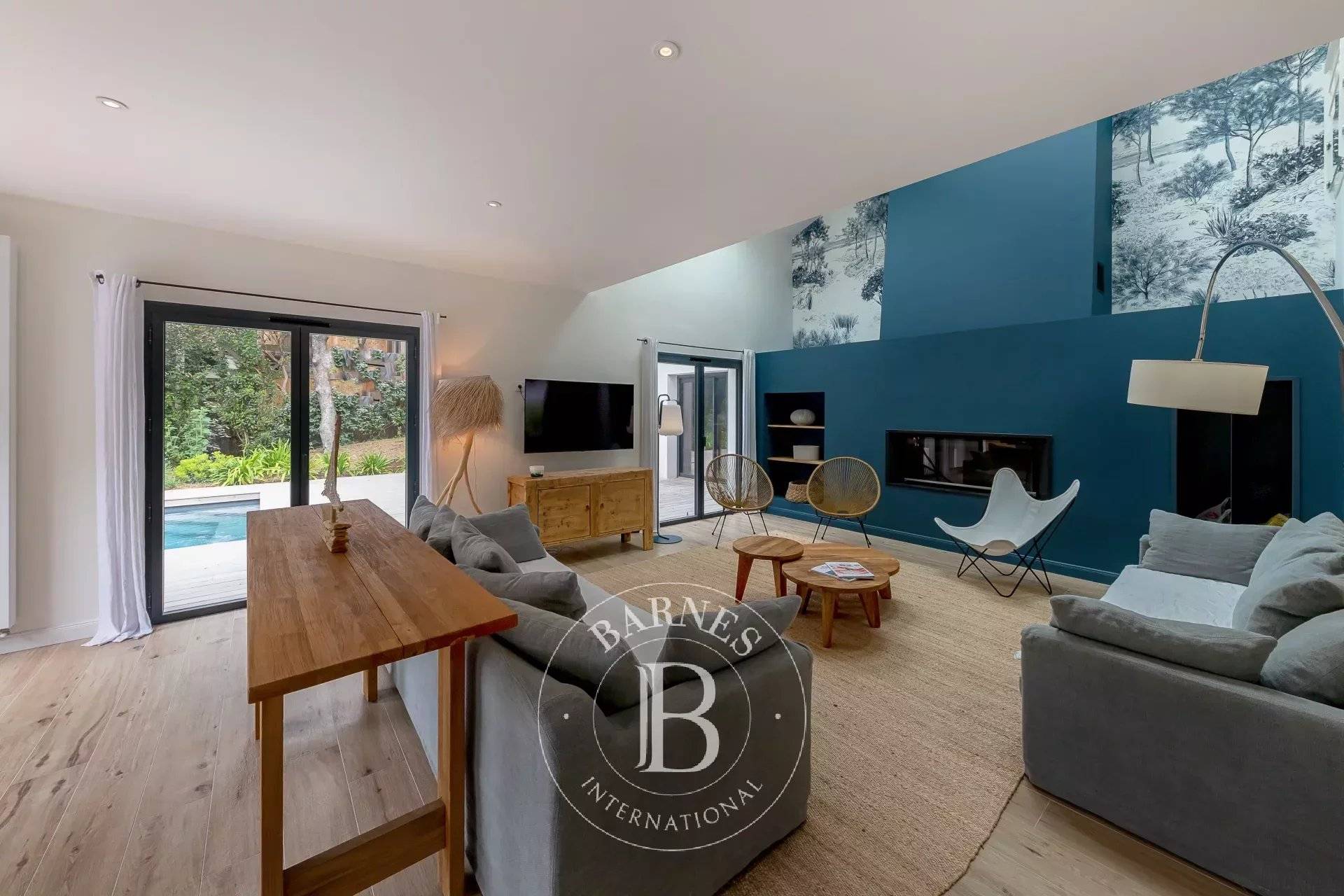 LOCATION SAISONNIERE ARCACHON POUR 12 PERSONNES