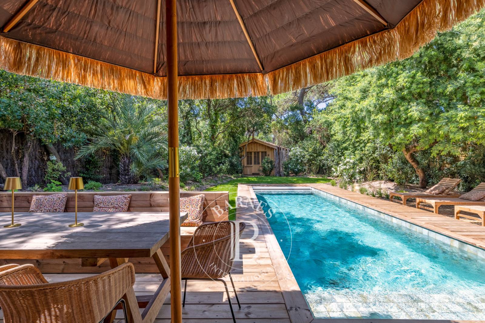 VILLA « PEARL » AVEC PISCINE EN PLEIN CENTRE DU VILLAGE, CAP FERRET - CAPACITÉ 8 PERSONNES