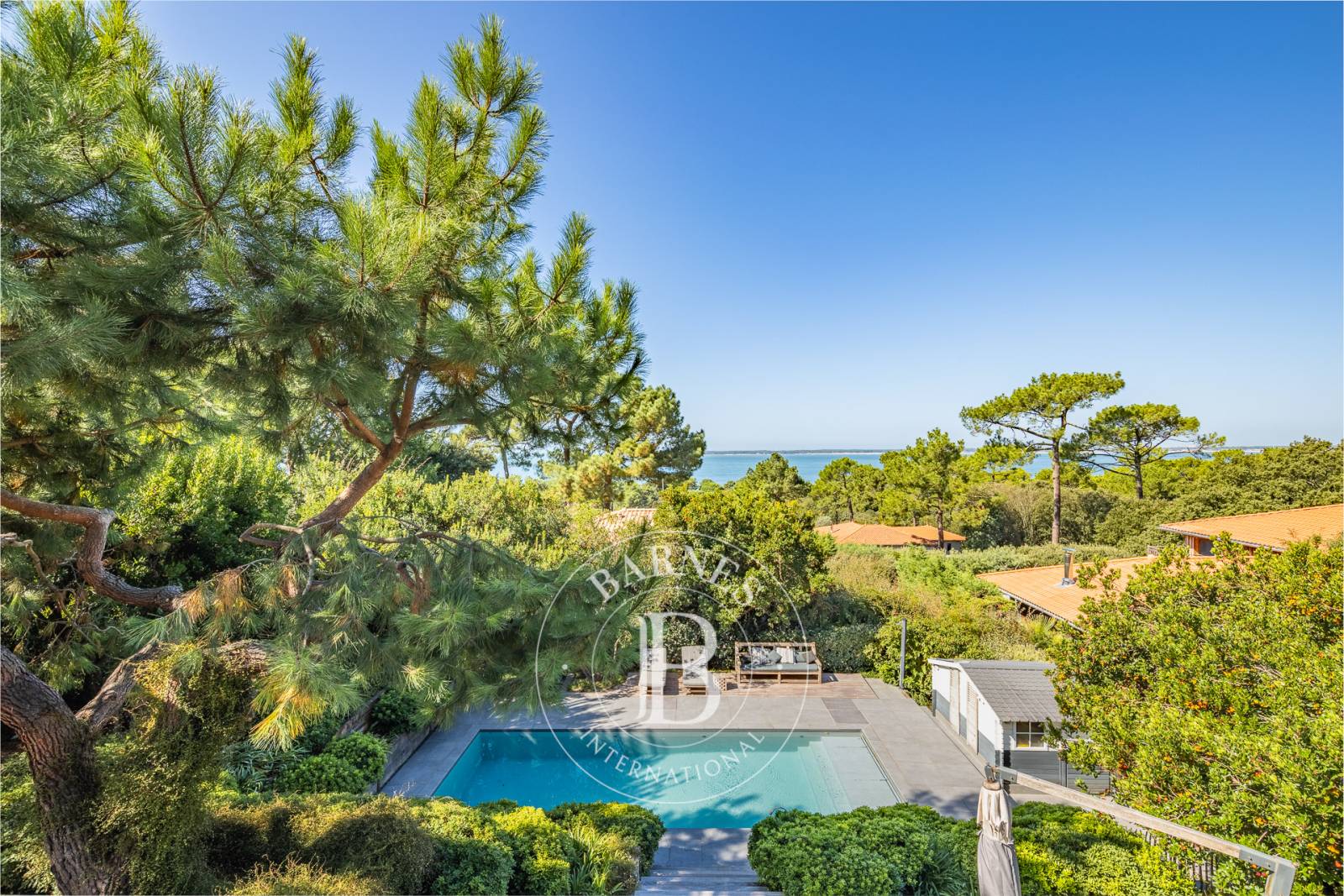 VILLA « ETCHANI » AVEC VUE PANORAMIQUE BASSIN ET PISCINE AU PYLA-SUR-MER - CAPACITÉ 14 PERSONNES