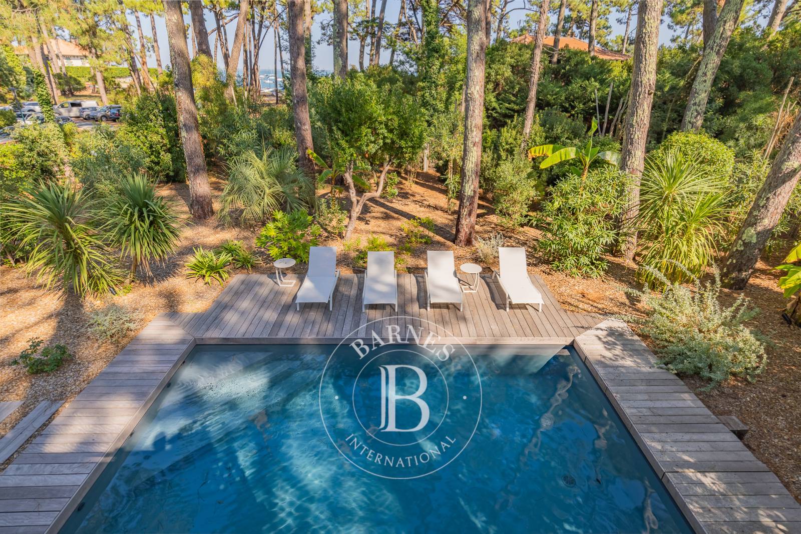 VILLA « AMERICAN DREAM » AVEC VUE BASSIN ET PISCINE CHAUFFÉE AU CAP FERRET – CAPACITÉ D’ACCUEIL 8 PERSONNES