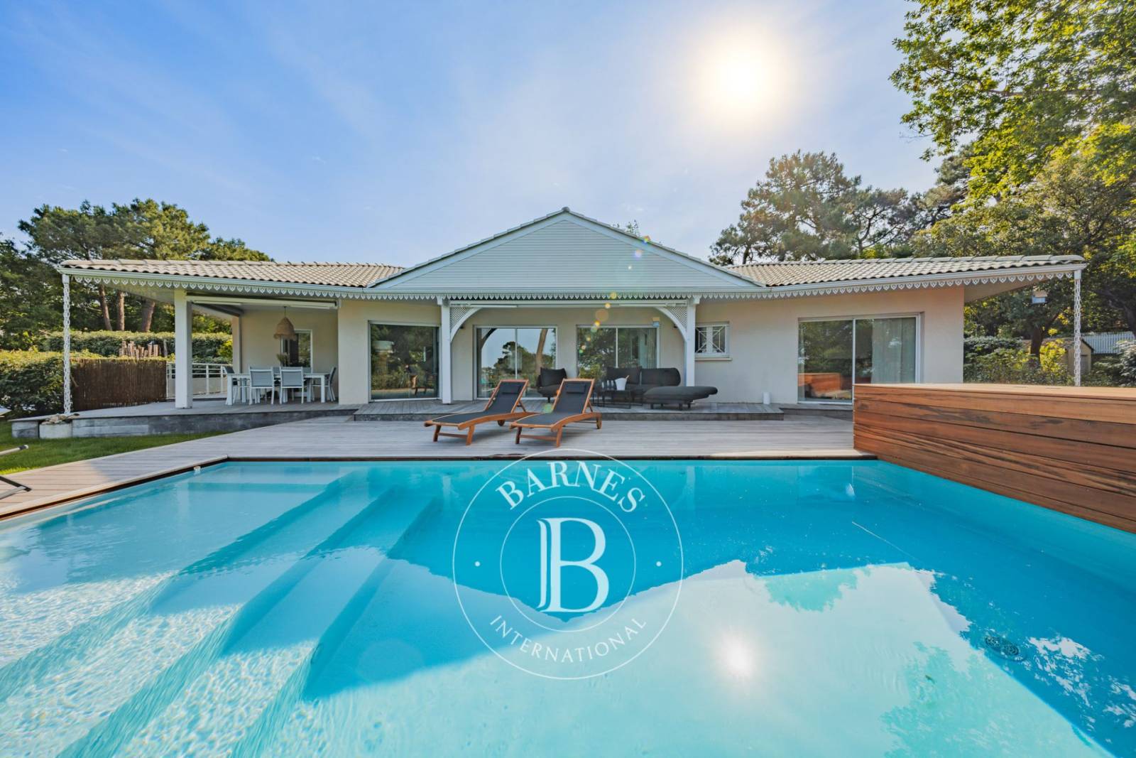 piscine privée avec vue sur le Bassin d’Arcachon