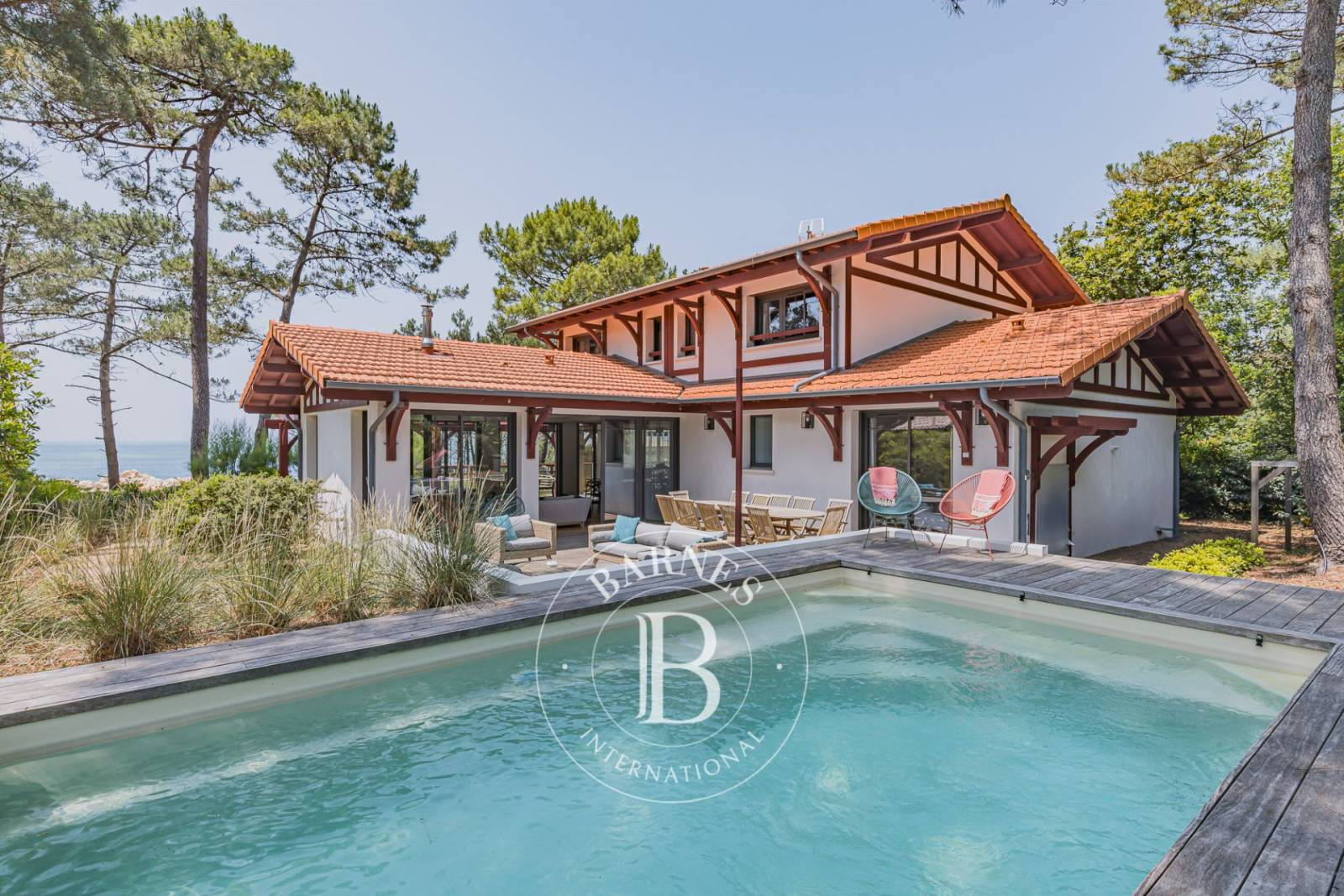 villa de luxe avec vue panoramique bassin d’arcachon au pyla-sur-mer