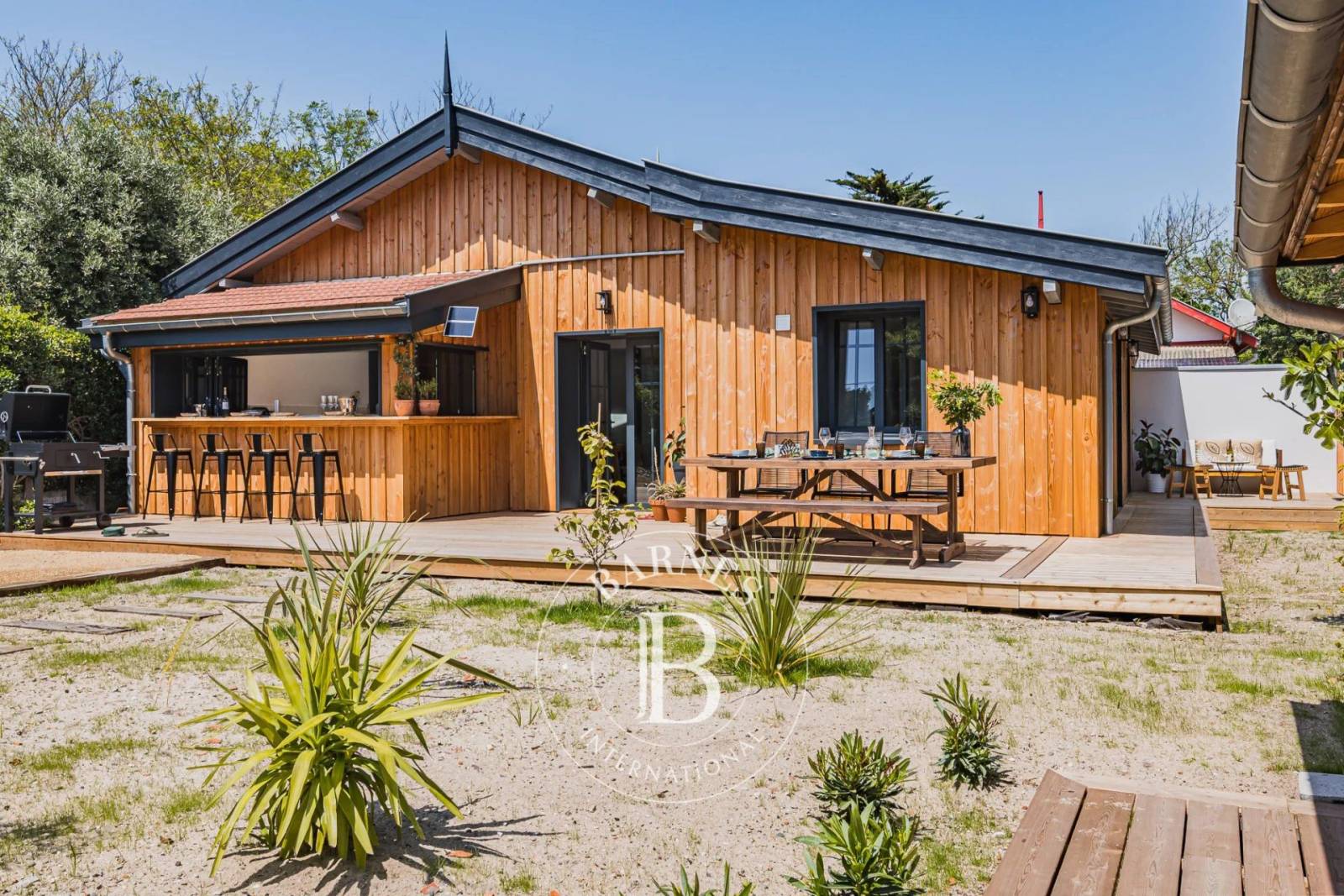 PROPRIÉTÉ « RÊVES EN MER » COMPOSÉE DE DEUX MAISONS À DEUX PAS DE L’OCÉAN, AU CAP FERRET - CAPACITÉ 8 PERSONNES