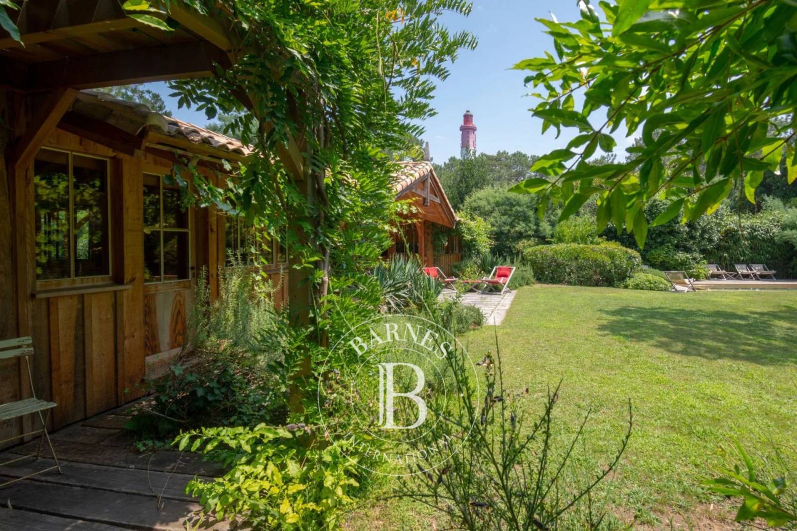 VILLA « COURLIS » AUTHENTIQUE CABANE FERRET CAPIENNE AVEC DÉPENDANCE ET PISCINE, QUARTIER DU PHARE - CAPACITÉ 10 PERSONNES