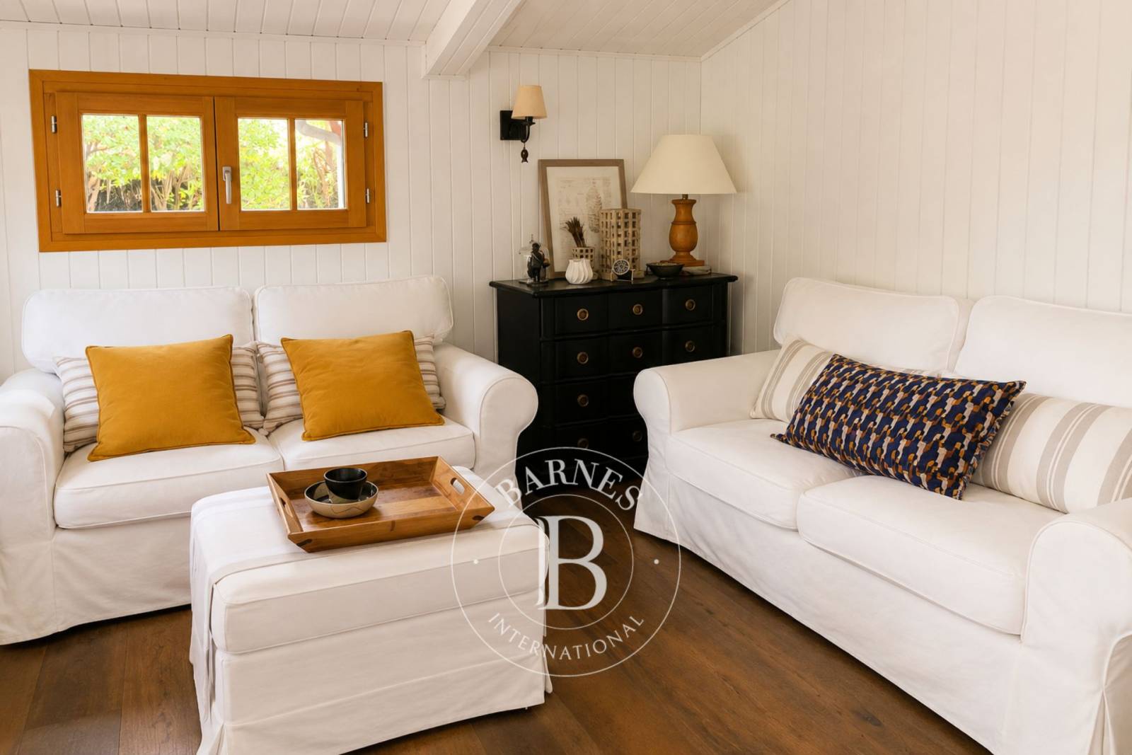 MAISON « LE CHALET » AVEC APERÇU SUR LE BASSIN D’ARCACHON À PIRAILLAN – CAPACITÉ 6 PERSONNESa