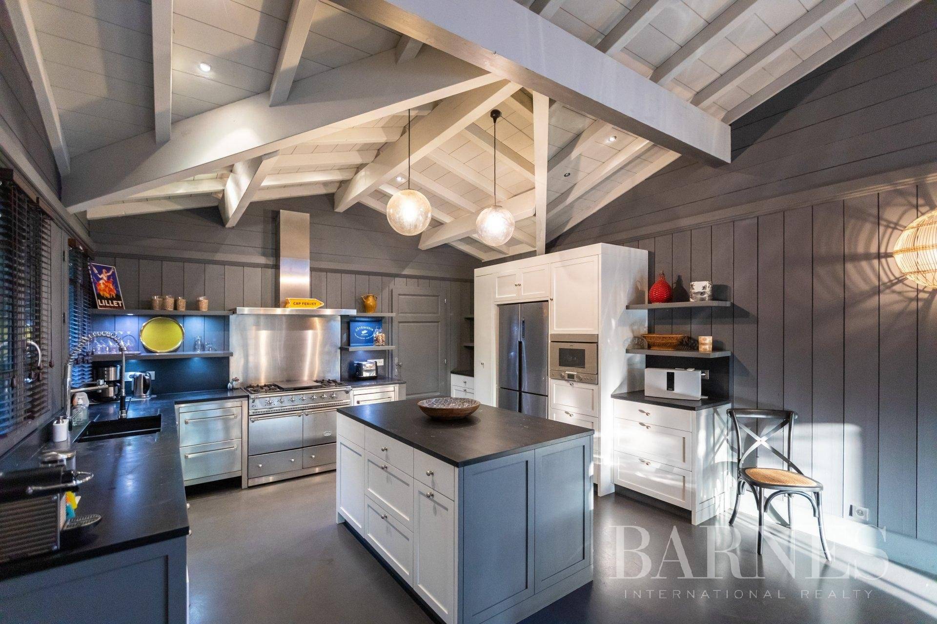 Location de vacances villa avec piscine pour 10 personnes cap ferret