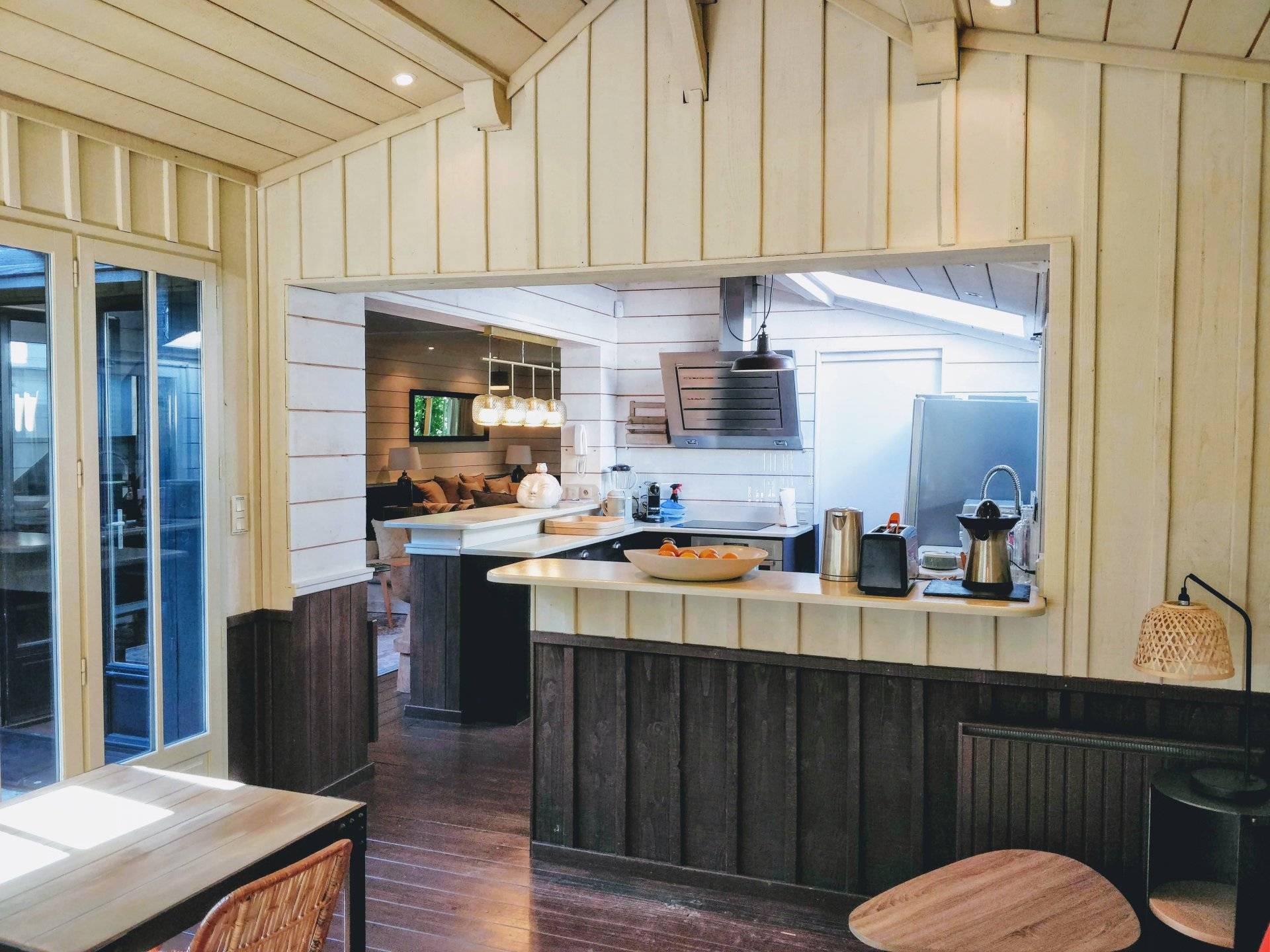 A LOUER 5 CHAMBRES AU CAP FERRET BORD DE L'EAU