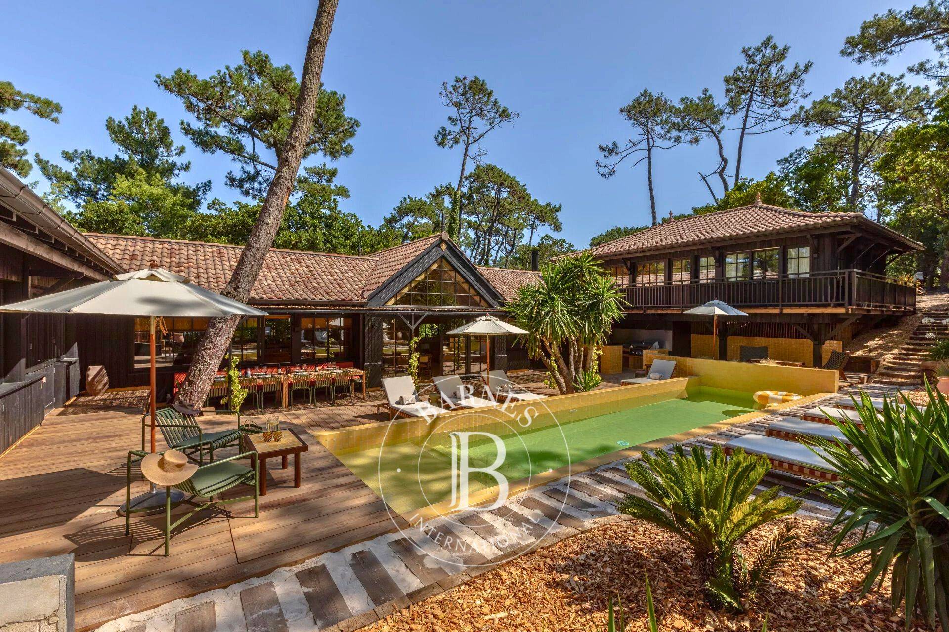 location villa de luxe avec piscine chauffée au Cap Ferret