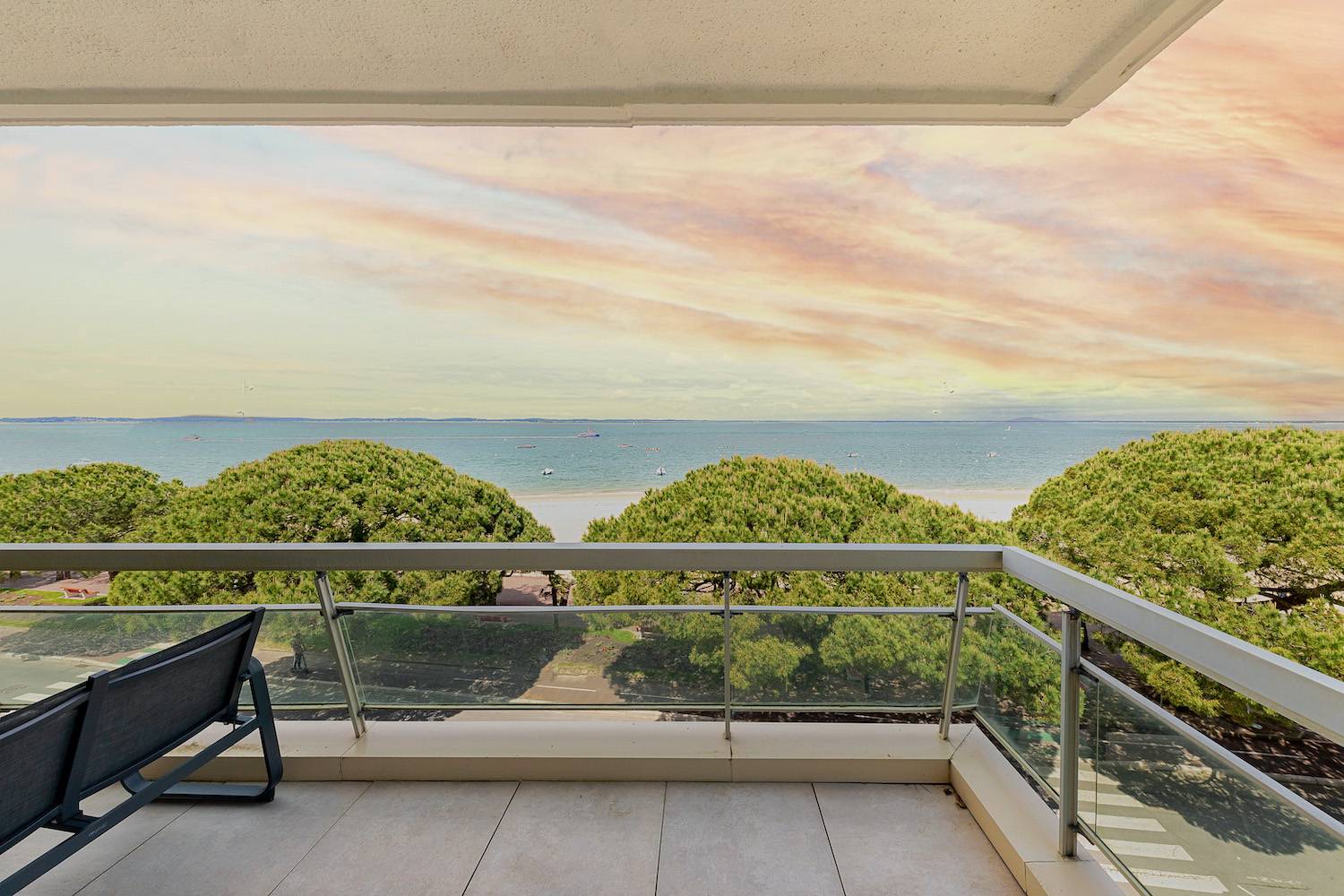 APPARTEMENT CENTRE VILLA D'ARCACHON, A LOIUER AVEC 3 CHAMBRES