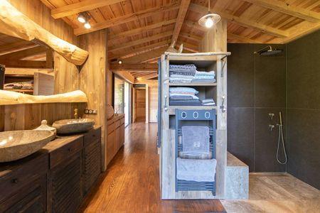 LOCATION VILLA LA TANNERIE, AUX PORTES DU PYLA AVEC PISCINE, POUR 8 PERSONNES