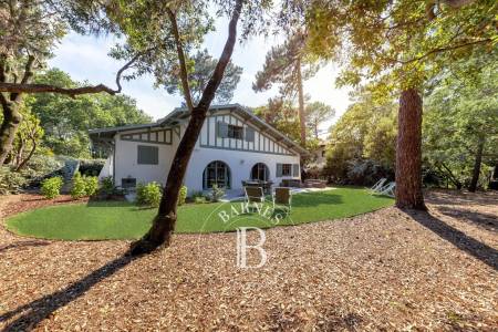 VILLA « LE SÉNÉÇON » AU PYLA-SUR-MER, PLAGE ET COMMERCES À PIED – CAPACITÉ 9 PERSONNES