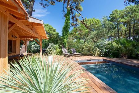 LOCATION SAISONNIÈRE CAP FERRET PROCHE PLAGE DES AMÉRICAINS, VILLA EN BOIS AVEC PISCINE