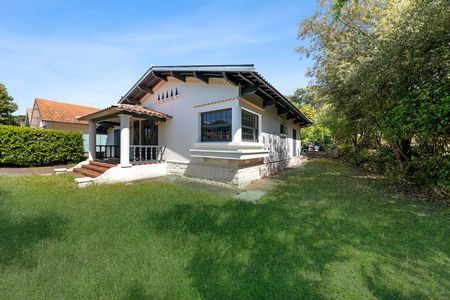 LOCATION DE VACANCES, VILLA POUR 6 PERSONNES, PLAGE A PIEDS