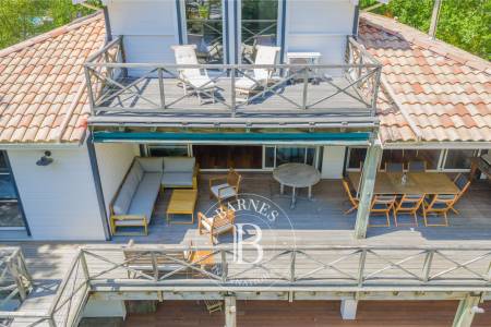 VILLA « COURBINE » AVEC PISCINE, À PROXIMITÉ DU GOLF ET DES PLAGES OCÉANES À ARCACHON - CAPACITÉ 12 PERSONNES