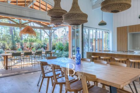 VILLA LUXE PISCINE CAP FERRET