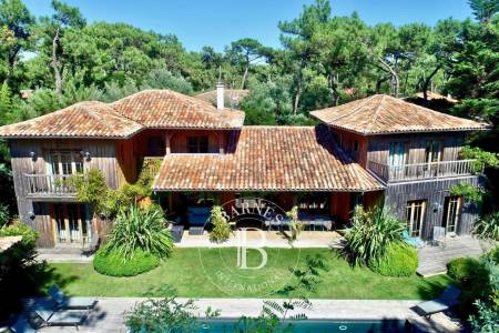 cuisine équipée avec piano Falcon villa Cap Ferret