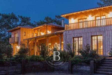 salon avec télévision et wifi immobilier de prestige Cap Ferret