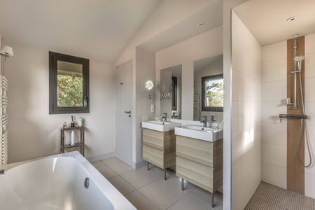 barnes arcachon location