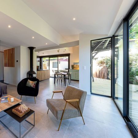 À LOUER VACANCES MAISON POUR 10 PERSONNES PROCHE PLAGE