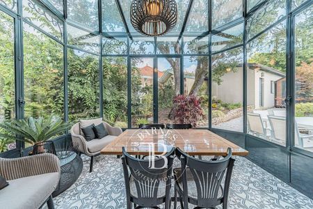 VILLA « LES FAUVETTES » AVEC PISCINE EN VILLE D’HIVER, ARCACHON - CAPACITÉ 8 PERSONNES