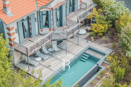 VILLA « LES FAUVETTES » AVEC PISCINE EN VILLE D’HIVER, ARCACHON - CAPACITÉ 8 PERSONNES