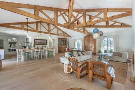 jardin arboré de 2900 m² villa de luxe Bassin d’Arcachon