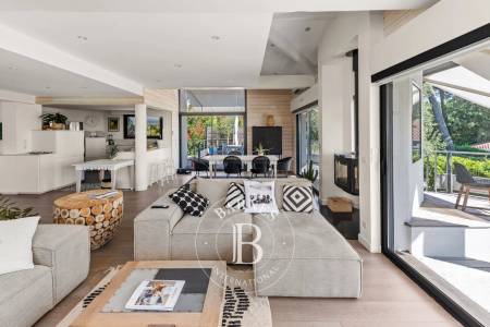 VILLA D’ARCHITECTE « LA SIESTA » AVEC VUE PANORAMIQUE SUR LE BASSIN, AU PYLA-SUR-MER - CAPACITÉ 10 PERSONNES