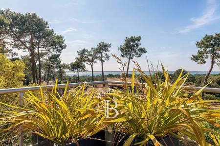 VILLA D’ARCHITECTE « LA SIESTA » AVEC VUE PANORAMIQUE SUR LE BASSIN, AU PYLA-SUR-MER - CAPACITÉ 10 PERSONNES