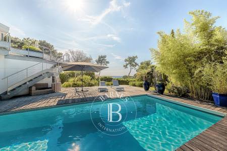 VILLA D’ARCHITECTE « LA SIESTA » AVEC VUE PANORAMIQUE SUR LE BASSIN, AU PYLA-SUR-MER - CAPACITÉ 10 PERSONNES