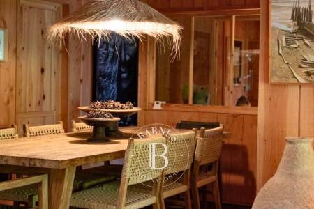 VILLA EN BOIS « PINÈDE » AVEC PISCINE, À PETIT PIQUEY - CAPACITÉ 7 ADULTES ET UN ENFANT
