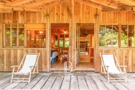 VILLA EN BOIS « QUARTZ » AVEC PISCINE, DANS LE VILLAGE DU CANON (CAP FERRET) - CAPACITÉ 12 PERSONNES
