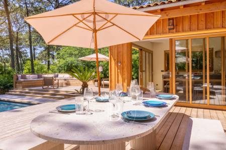 VILLA « AMBRE » À LA POINTE AUX CHEVAUX, VUE BASSIN - CAPACITÉ 8 PERSONNES
