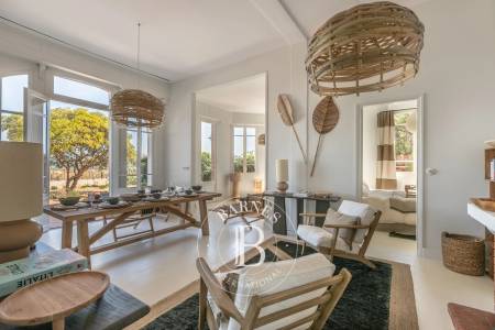 « VILLA DU CENTRE » EN PREMIÈRE LIGNE, AU CŒUR DU CAP FERRET – CAPACITÉ 16 PERSONNES