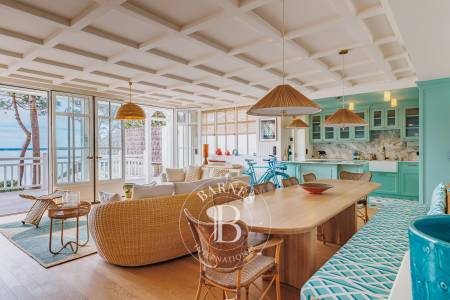 VILLA « CRUSOÉ » EN PREMIÈRE LIGNE AU PYLA-SUR-MER, 4 SUITES ET ACCÈS PRIVATIF À LA PLAGE - CAPACITÉ 8 PERSONNES