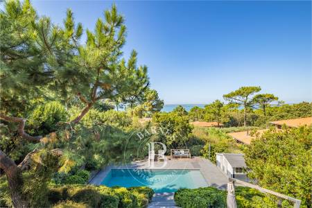 VILLA « ETCHANI » AVEC VUE PANORAMIQUE BASSIN ET PISCINE AU PYLA-SUR-MER - CAPACITÉ 14 PERSONNES