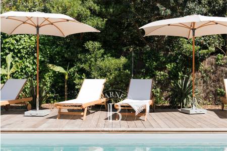 SOMPTUEUSE VILLA « LES HÉRONS » EN PLEIN CENTRE DU CAP FERRET, AVEC PISCINE - POUR 10 PERSONNES