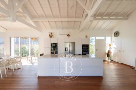 VILLA « JINN » EN PLEIN COEUR DU CAP FERRET, CAPACITÉ 12 PERSONNES