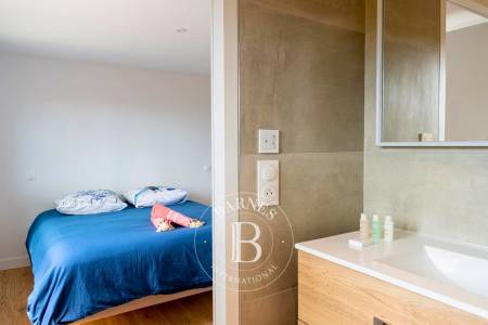 MAGNIFIQUE VILLA « ULTREIA » SITUÉE AU COEUR DU MIMBEAU AU CAP FERRET, AVEC SOLARIUM ET BOULODROME - 16 COUCHAGES