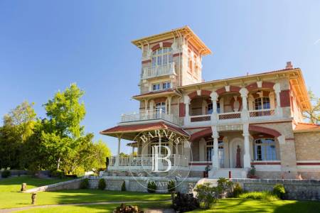 villa 8 chambres pour 15 personnes location luxe