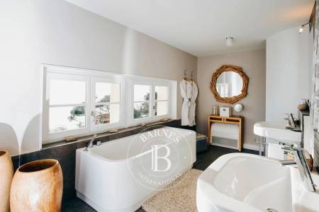 chambre avec salle de bains privative villa de location Taussat