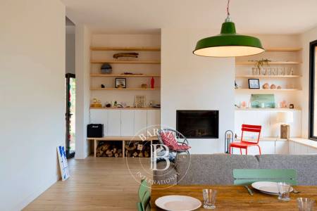 MAGNIFIQUE VILLA « ULTREIA » SITUÉE AU COEUR DU MIMBEAU AU CAP FERRET, AVEC SOLARIUM ET BOULODROME - 16 COUCHAGES