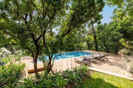 VILLA « MORAVA » AVEC PISCINE CHAUFFÉE, AU CALME, PROCHE DU BASSIN AU CAP FERRET – CAPACITÉ 10 PERSONNES