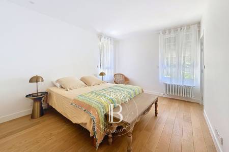 SUPERBE VILLA « ÉGLANTINE » AVEC ACCÈS DIRECT À LA PLAGE ET PROCHES COMMERCES, À ARCACHON - CAPACITÉ 6 CONVIVES