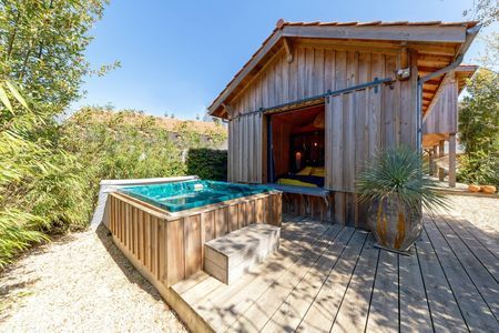 VILLA AVEC JACUZZI À LOUER POUR 10 PERSONNES ARCACHON PROCHE MOULLEAU