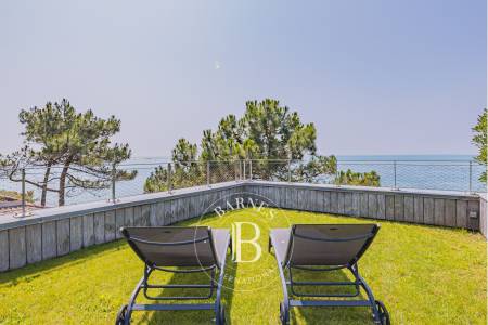 terrasse principale avec vue sur le Bassin d’Arcachon