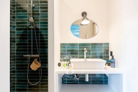 VILLA « BELLEROSE » EN PLEIN CENTRE DU CAP FERRET AVEC PISCINE – CAPACITÉ 12 PERSONNES