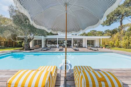VILLA CONTEMPORAINE « L’OLIVIER » AVEC PISCINE AU CŒUR DU MOULLEAU À ARCACHON – CAPACITÉ 8 PERSONNES