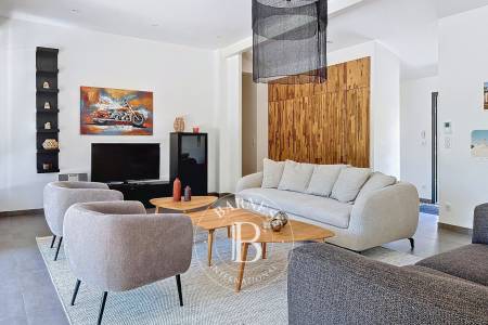 MAGNIFIQUE VILLA « L’OASIS » AVEC PISCINE EN PLEIN COEUR DU MOULLEAU À ARCACHON - CAPACITÉ 8 CONVIVES