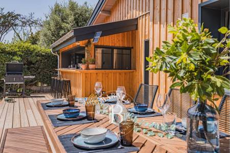 PROPRIÉTÉ « RÊVES EN MER » COMPOSÉE DE DEUX MAISONS À DEUX PAS DE L’OCÉAN, AU CAP FERRET - CAPACITÉ 8 PERSONNES