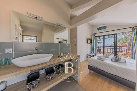 chambre dortoir enfants avec cour anglaise villa pyla-sur-mer